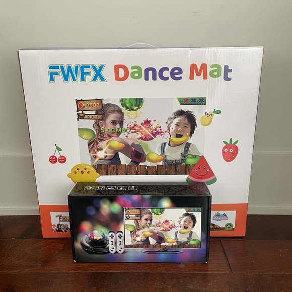 Clearance! Used like new/FWFX Dance Mat/Grey. - Picture 7 of 16